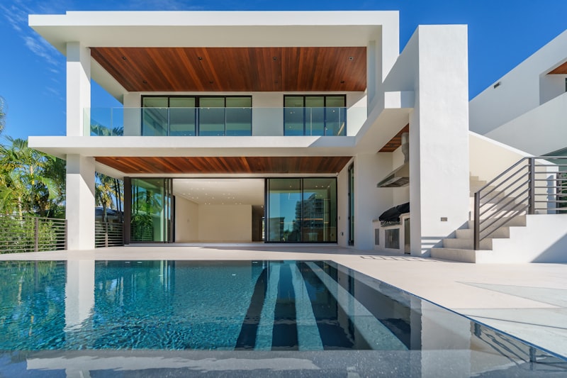 Luxury modern home with expansive design